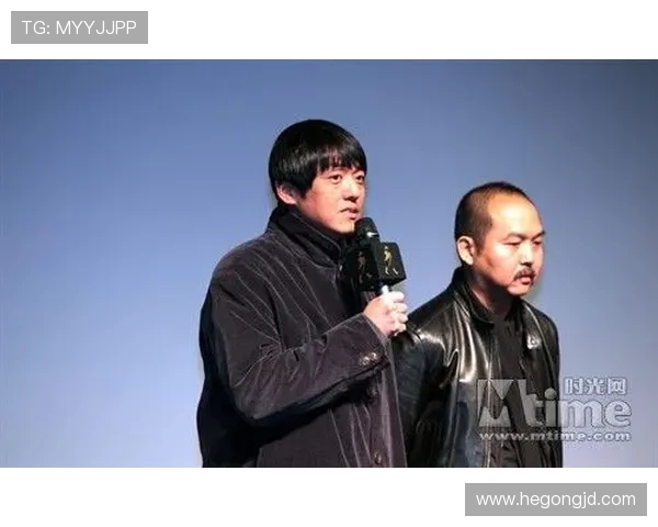 南京篮球队的奋斗之路：一段激情与坚持交织的篮球纪实故事