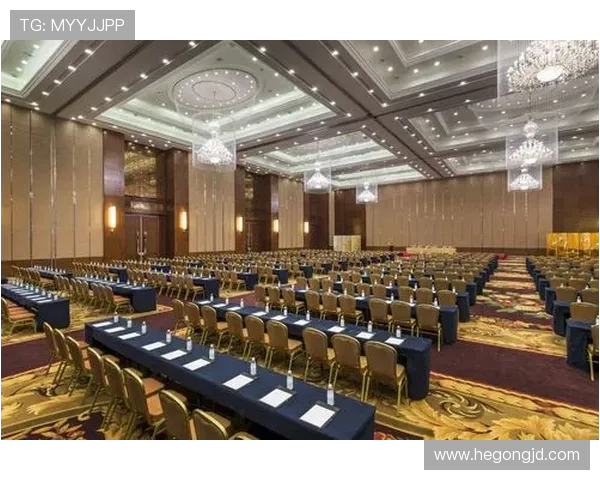 南京街舞队的攀岩联赛之旅：从舞台到高峰的华丽转型与挑战