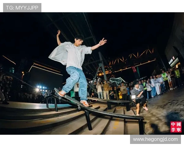 成都极限运动队在世界滑板锦标赛中的灵活性表现与精彩瞬间分析