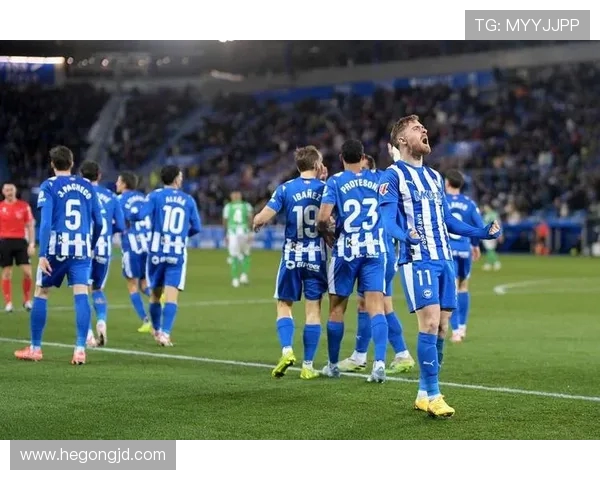 101惠灵顿凤凰迎战墨尔本城力争主场胜利展现球队实力